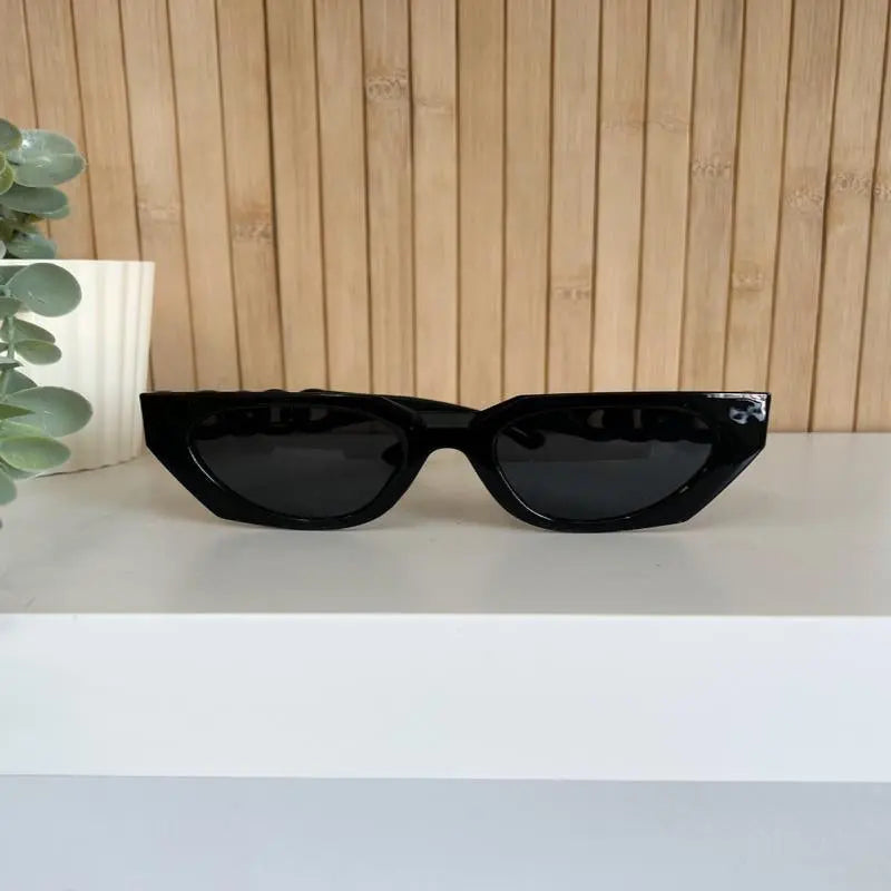 Geometric Cat Eye Sunglasses