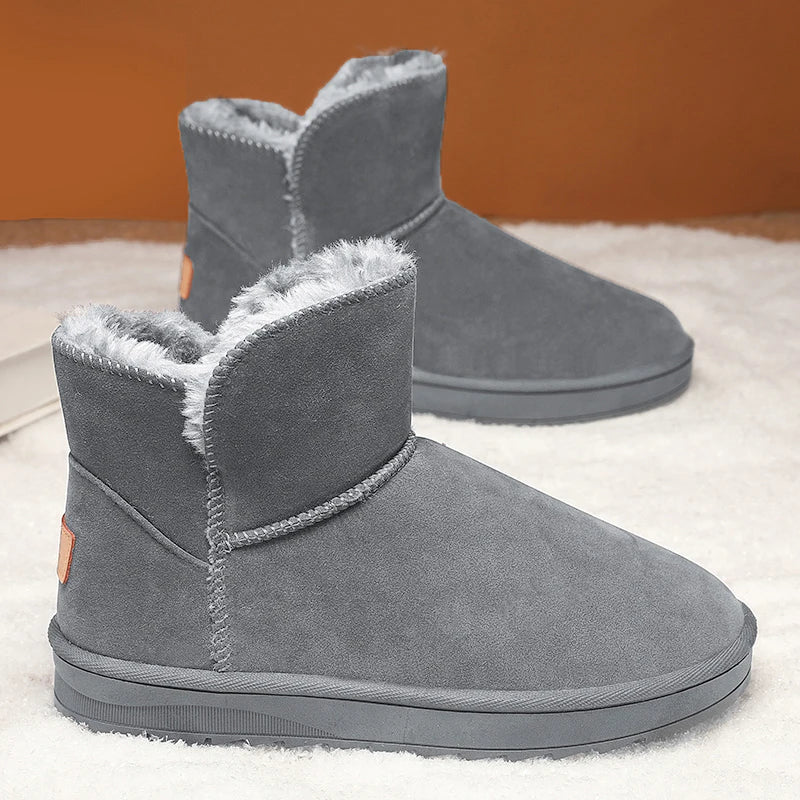 Snow boots