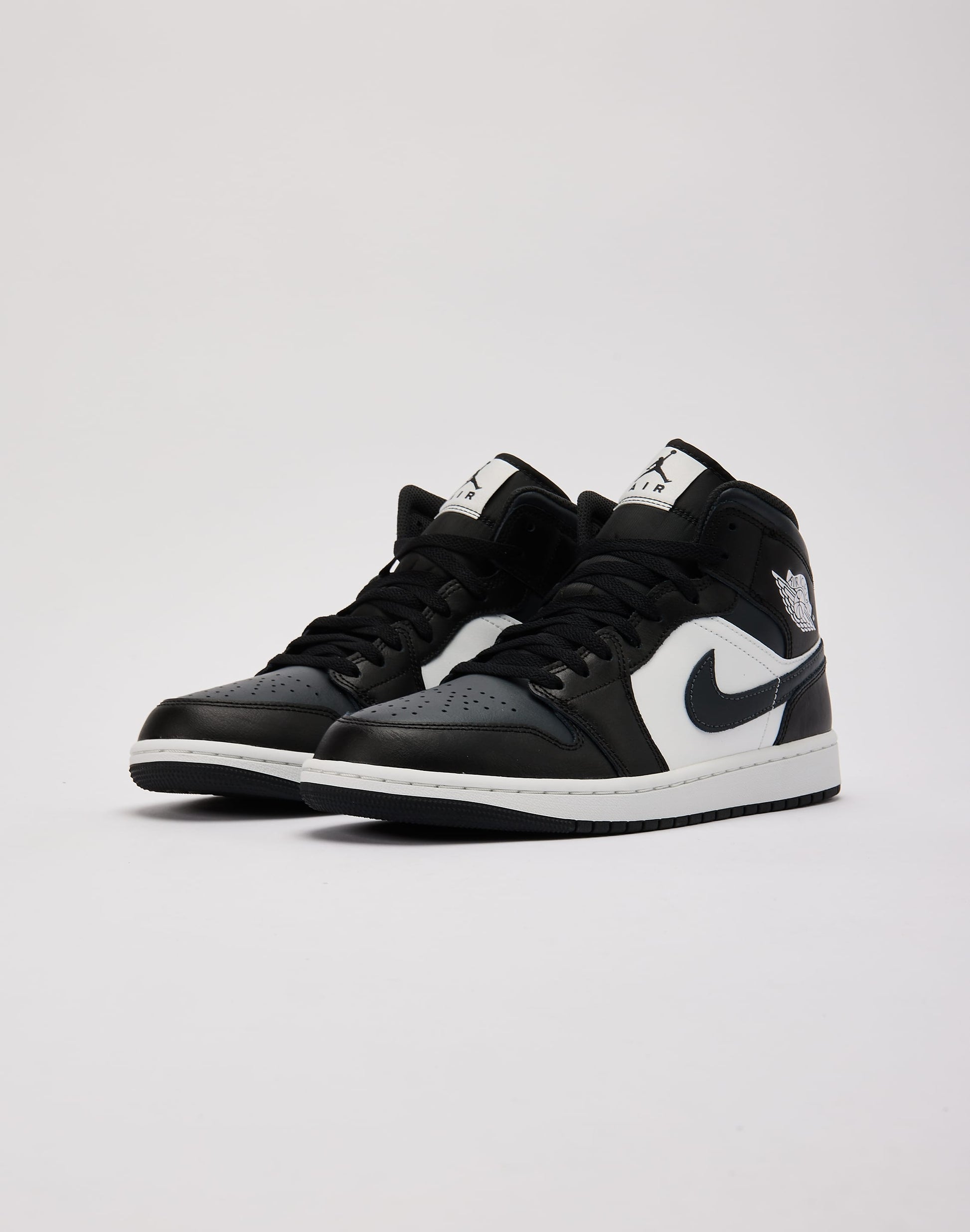Air  1 Mid